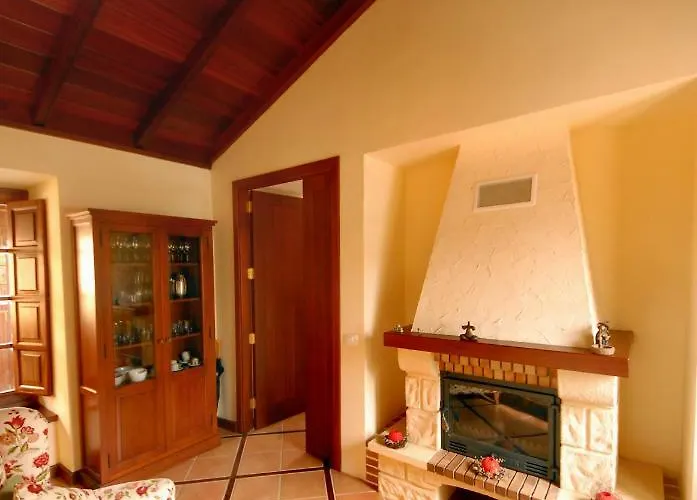 Vakantiehuis Casa Strelizia - *