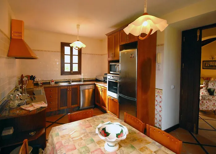 Casa Strelizia - *