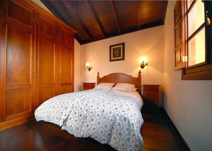Casa Strelizia - *
