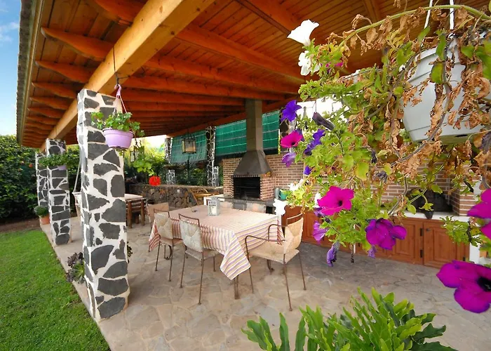 Casa Strelizia - *